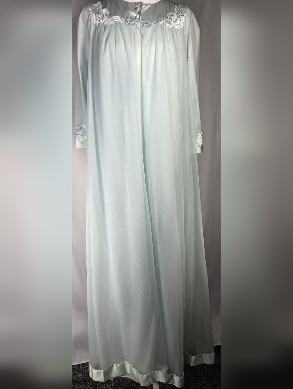 💙💚 Vintage 1960s Gossard Artemis Nightgown & Peignoir Set ~ Pale Blue-Green